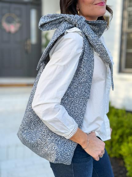 Sewalong to the Bow Tote from Sewing and the City