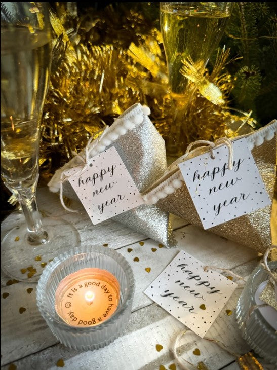 Fortune Candle Favor: Illuminate the New Year and Craft Your Luck