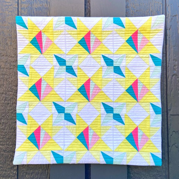 Magnolia Star Mini Quilt