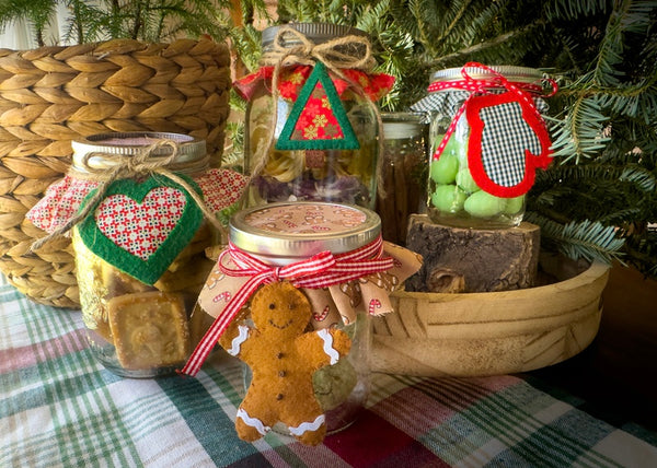 Festive Mason Jar Lids with Handmade Felt Ornaments