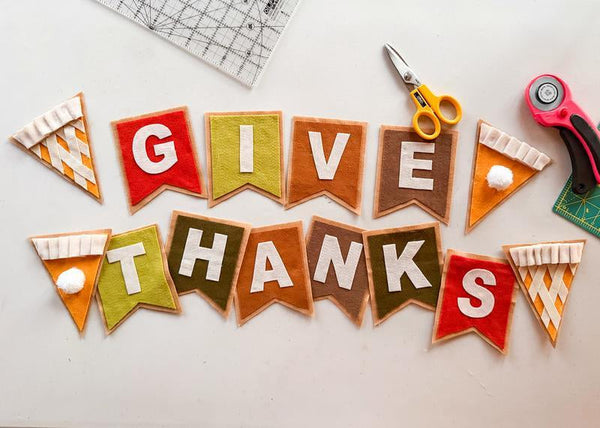 Cozy Fall DIY: Quick and Easy Thanksgiving Garland You’ll Love to Make