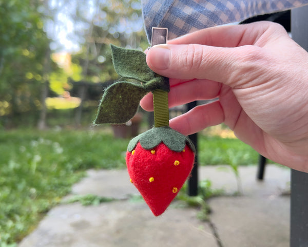 Adorable Felt Strawberry Tablecloth Weights