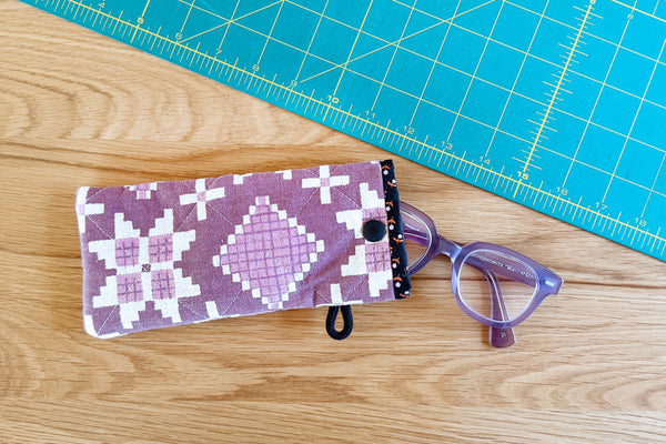 Quilted Glasses Pouch
