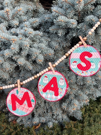 Whimsical \Appliqué Christmas Banner