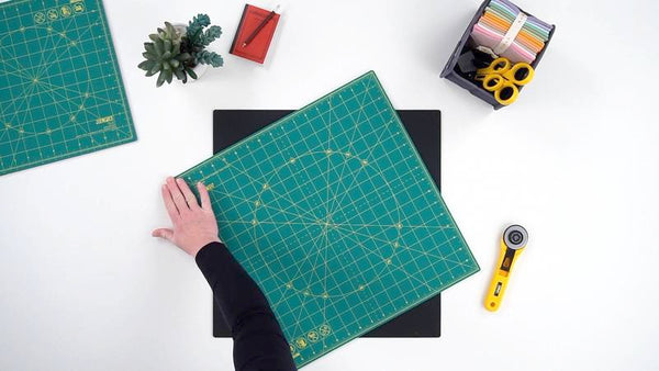 RM-12S; RM-12S-01  12" Rotating, Self-Healing Cutting Mat - OLFA.com