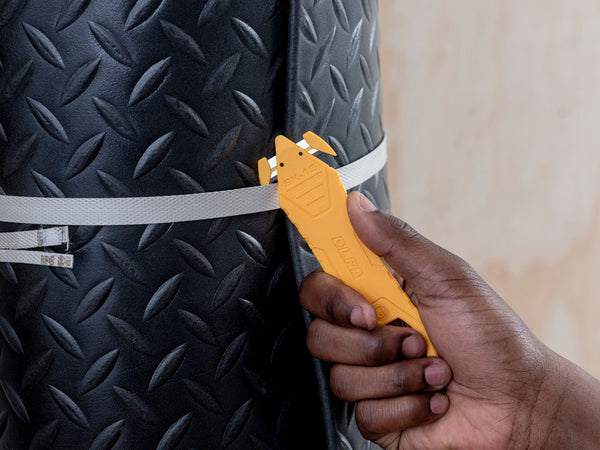 SK-15/10 Disposable Concealed Blade Safety Knife - 10 Pack - OLFA.com