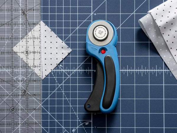 45mm RTY-2DX/PBL Ergonomic Rotary Cutter, Pacific Blue - OLFA.com